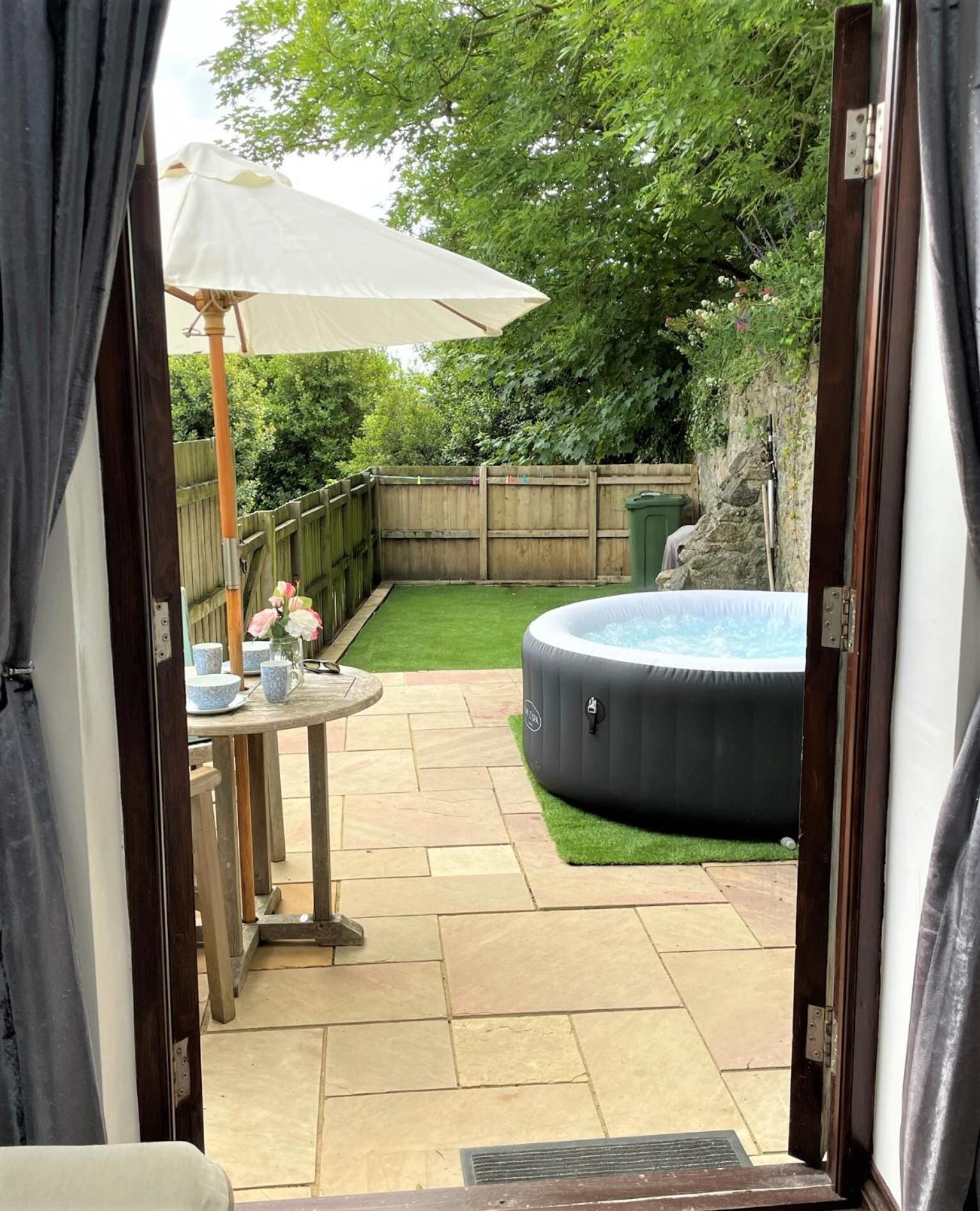 The Stables - Detached Cottage With Private Garden & Hot Tub St Austell Exterior foto